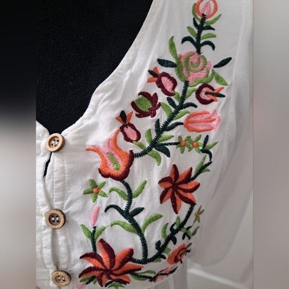 Boho Peasant Blouse With Embroidered Flowers - Picture 3 of 11